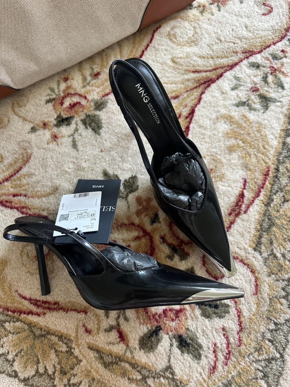 Mango Black Patent leather high-heeled shoes with metal toe cap NWT